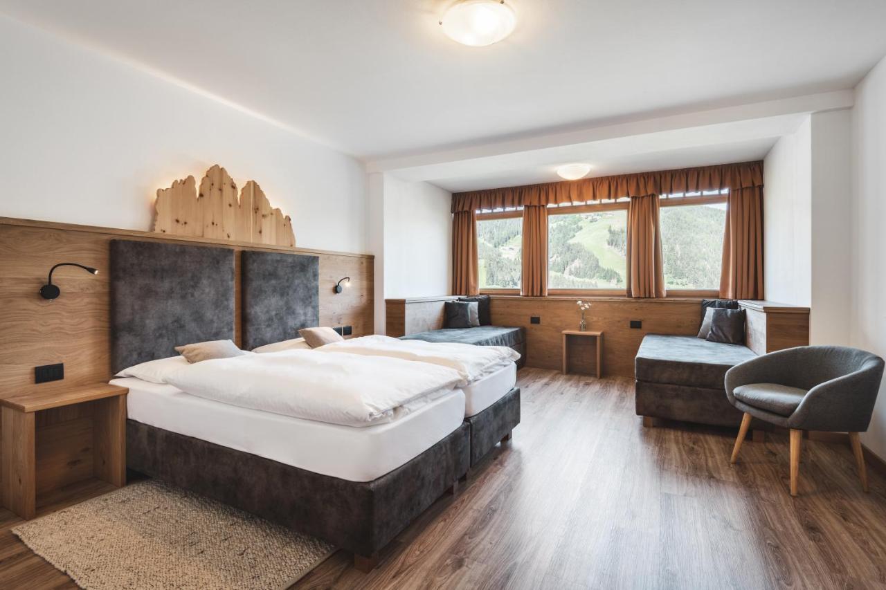 Berghotel Majarei San Vigilio Di Marebbe Exterior foto